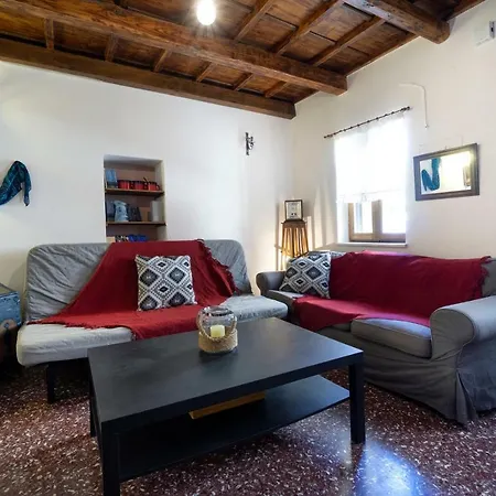 Apartment Halepa Traditional House